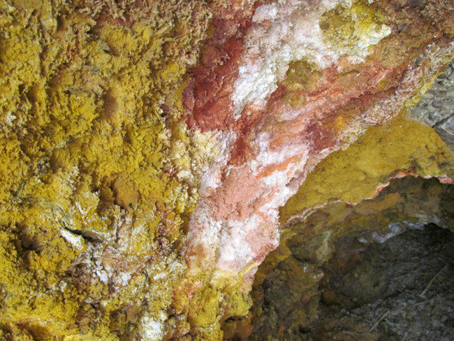 Middlegate Historic Gold Mine with massive Tailings