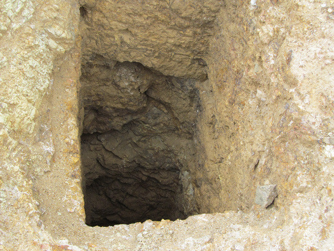 Middlegate Historic Gold Mine with massive Tailings