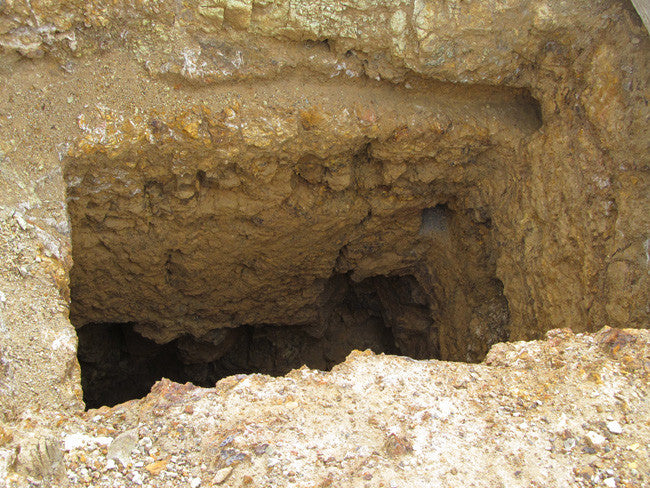Middlegate Historic Gold Mine with massive Tailings